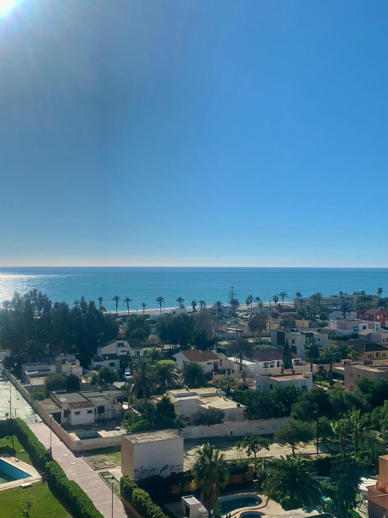 Vive La Playa A 5 Min Con Vistas-piscina-aire Acondicionado-ventiladores De Techo-wifi-orientacion Sur Apartment *